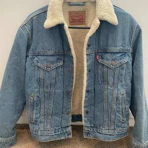 Levi’s Denim jean jacket